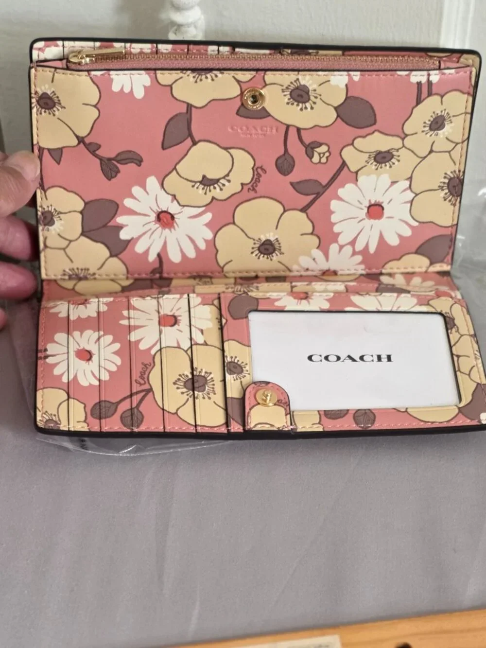 Coach snap wallet